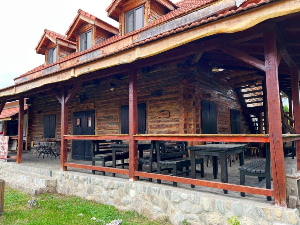 Satul Traditional Рунку Екстер'єр фото